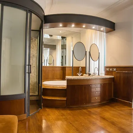 Orsoline Boutique - Position In شقة