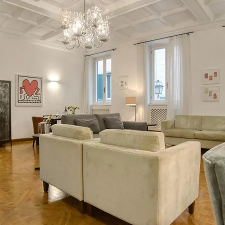 Orsoline Boutique - Position In روما