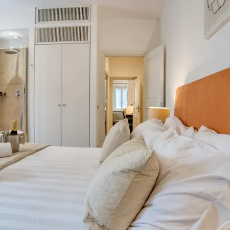 Orsoline Boutique - Position In *